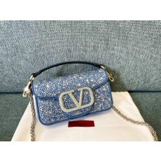 발렌티노 24ss 가라바니 숄더백 20*11*5cm