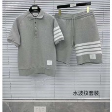 톰브라운 남녀 사선완장 반바지  반팔 카라티셔츠 세트